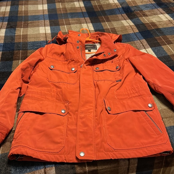Coach Orange Raincoat for Stylish Protection - Picture 12 of 16